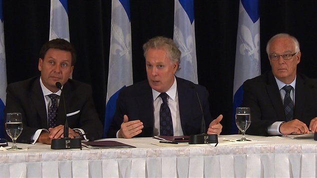 Pierre Moreau, Jean Charest et Robert Dutil Pierre Moreau, Jean Charest et Robert Dutil