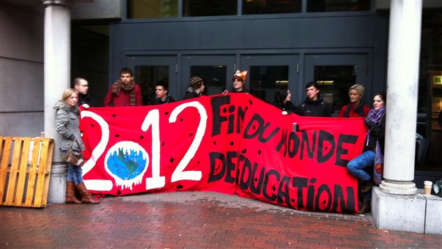 Manifestation d'étudiants à Montréal Manifestation d'étudiants à Montréal