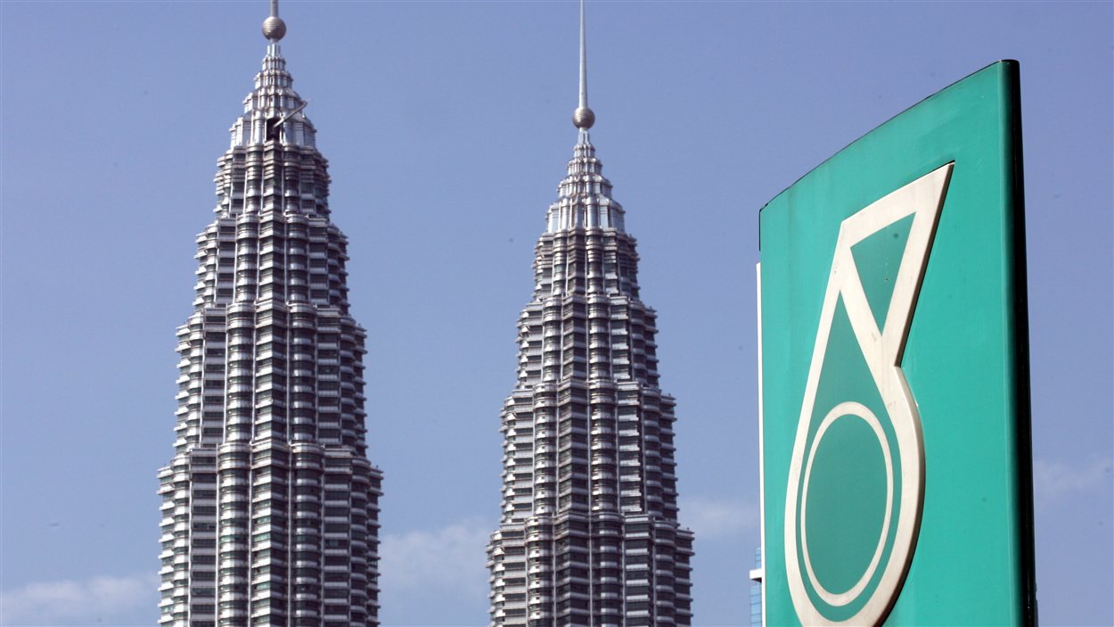 Tours de Petronas à Kuala Lumpur Tours de Petronas à Kuala Lumpur
