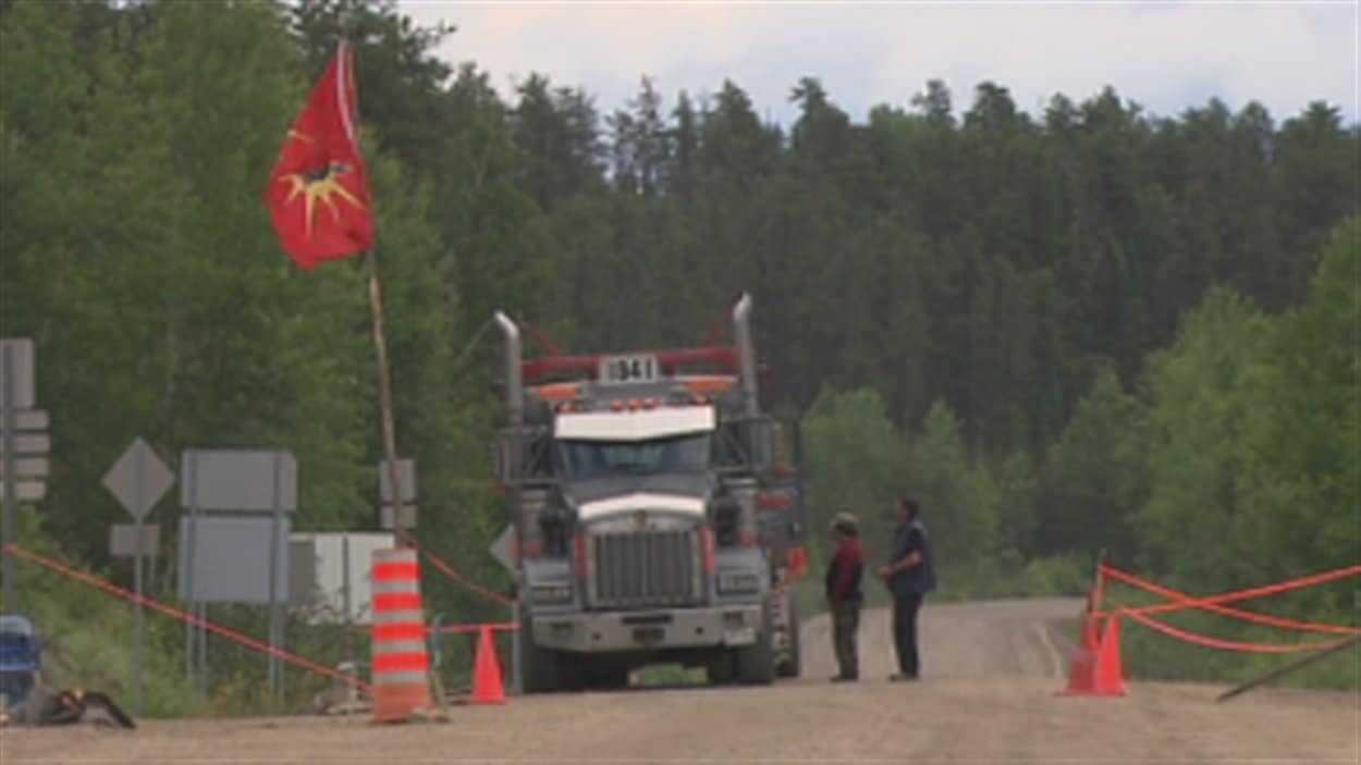 Un barrage en Haute-Mauricie Un barrage en Haute-Mauricie