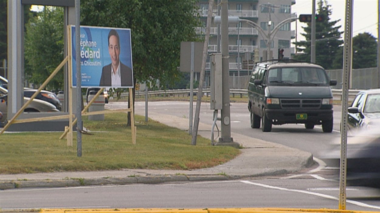 Une affiche électorale de Stéphane Bédard Une affiche électorale de Stéphane Bédard