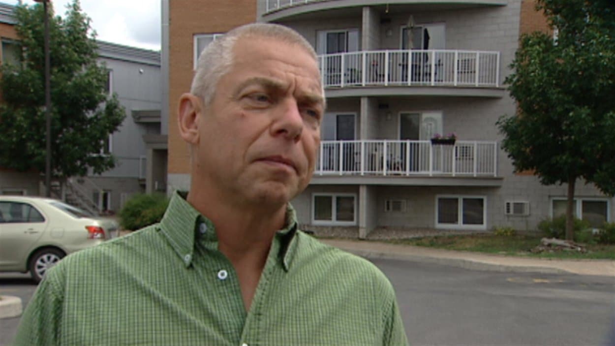 Le coordonnateur de Logemen'occupe, François Roy Le coordonnateur de Logemen'occupe, François Roy