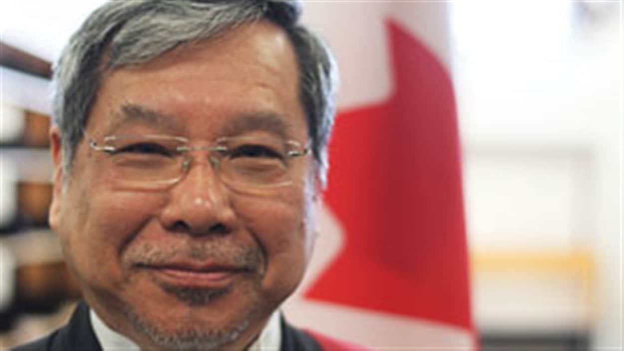Thanh Hai Ngo devient sénateur. Thanh Hai Ngo devient sénateur.