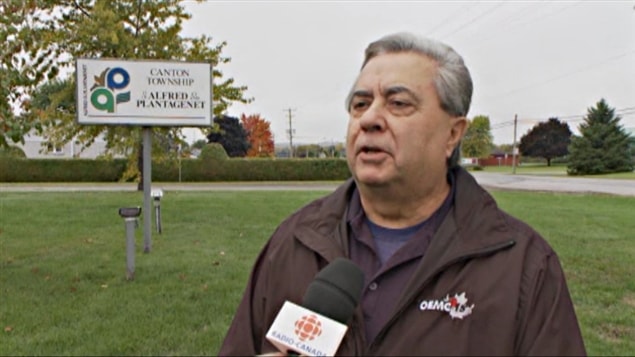 Jean-Yves Lalonde, maire de la municipalité d'Alfred-Plantagenet. Jean-Yves Lalonde, maire de la municipalité d'Alfred-Plantagenet.