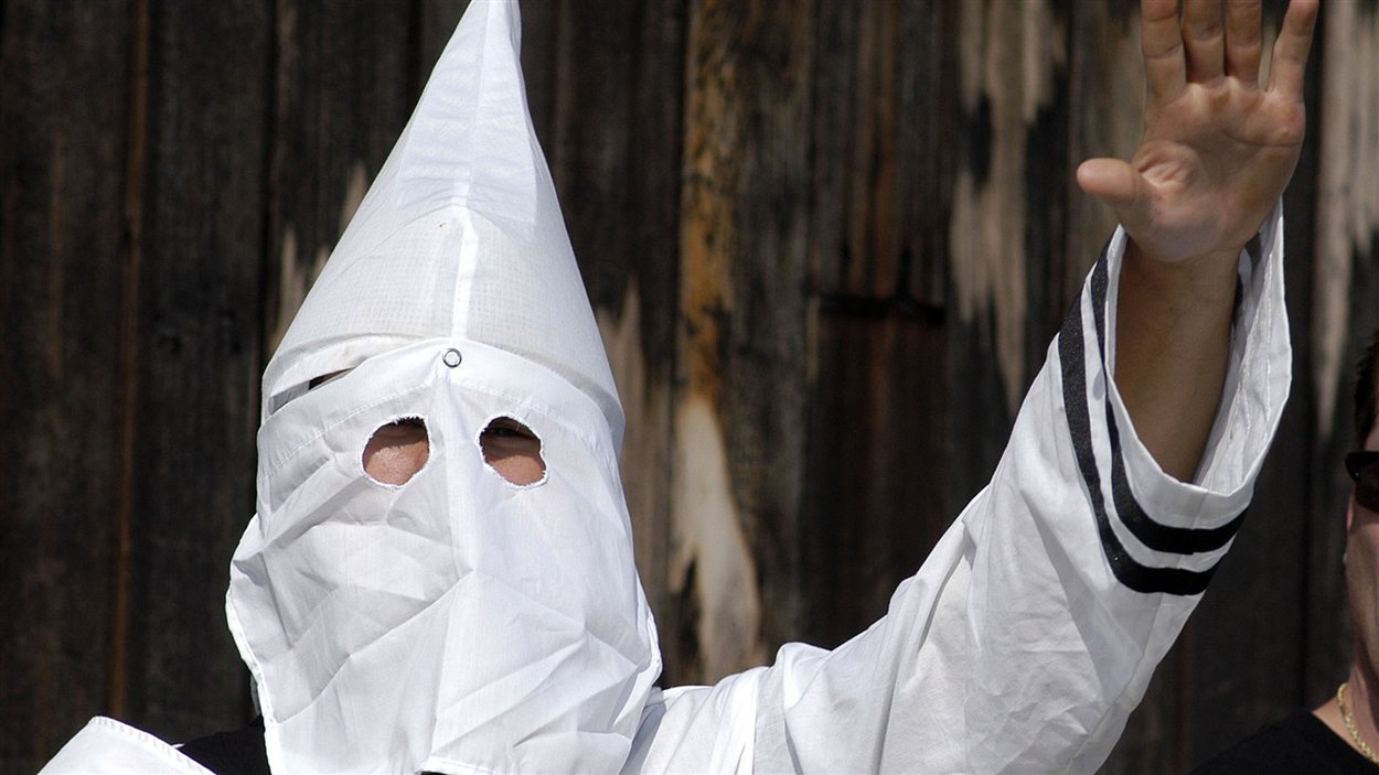 Un membre du Ku Klux Klan Un membre du Ku Klux Klan