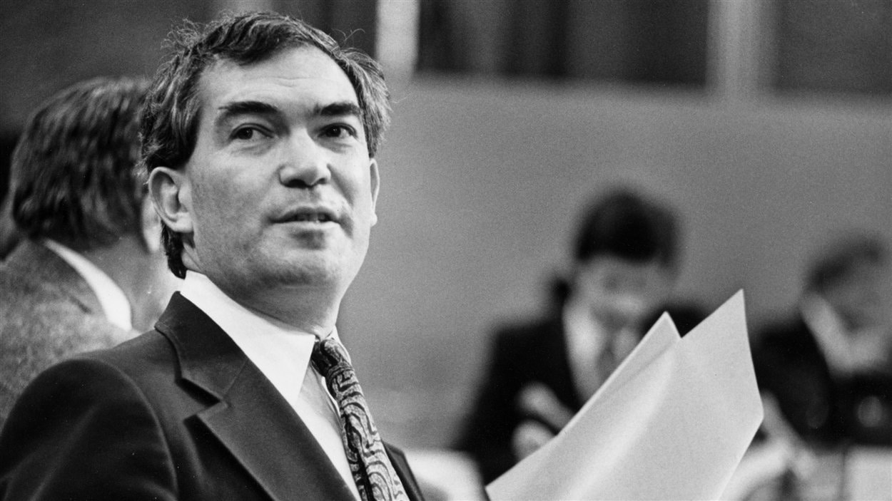 Robert Kaplan le 21 janvier 1981 à Ottawa, alors qu'il était Solliciteur général du Canada. Robert Kaplan le 21 janvier 1981 à Ottawa, alors qu'il était Solliciteur général du Canada.