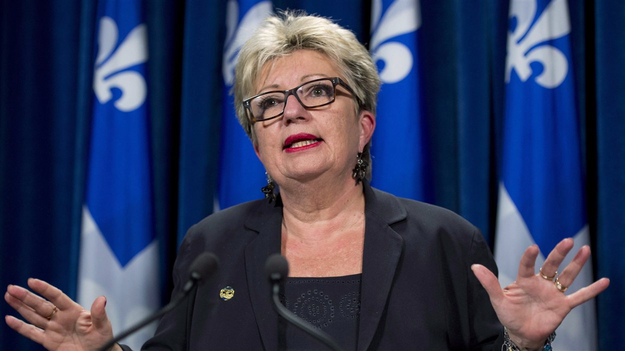 La ministre responsable de la Charte de la langue française, Diane De Courcy La ministre responsable de la Charte de la langue française, Diane De Courcy