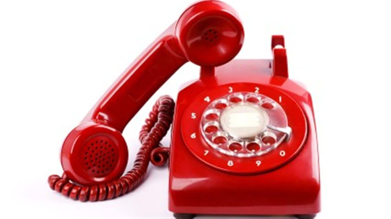 vieux-telephone vieux-telephone