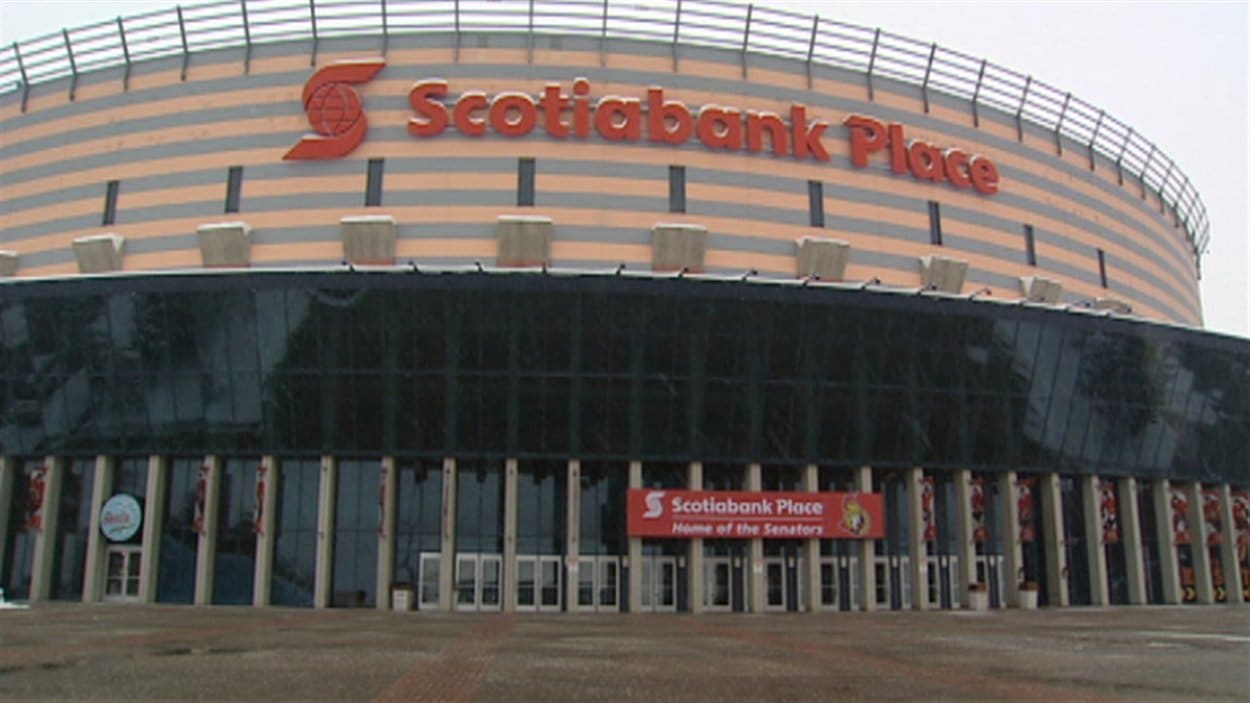 La Place Banque Scotia à Ottawa va de nouveau accueillir les Sénateurs. La Place Banque Scotia à Ottawa va de nouveau accueillir les Sénateurs.