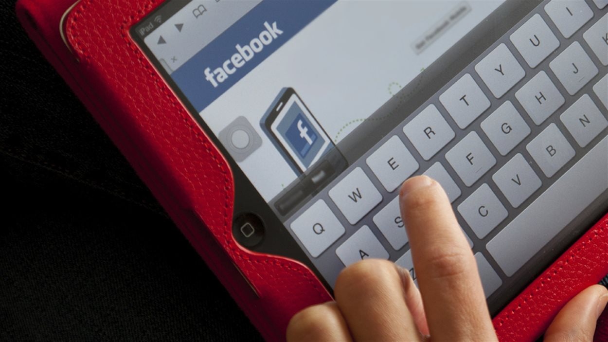 Facebook Facebook