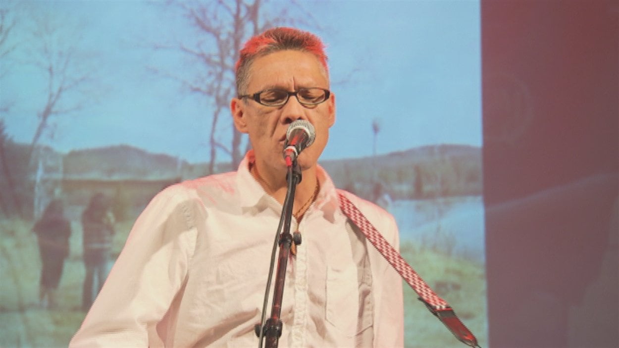 Le chanteur Claude McKenzie plaide coupable ICI.RadioCanada.ca