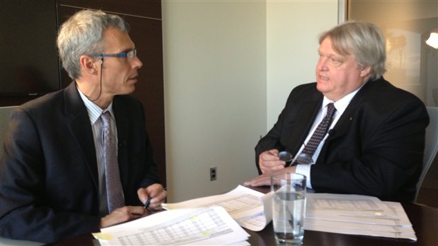 Le président de la Fédération des médecins spécialistes du Québec, Gaétan Barrette, répond aux questions de Benoît Giasson Le président de la Fédération des médecins spécialistes du Québec, Gaétan Barrette, répond aux questions de Benoît Giasson
