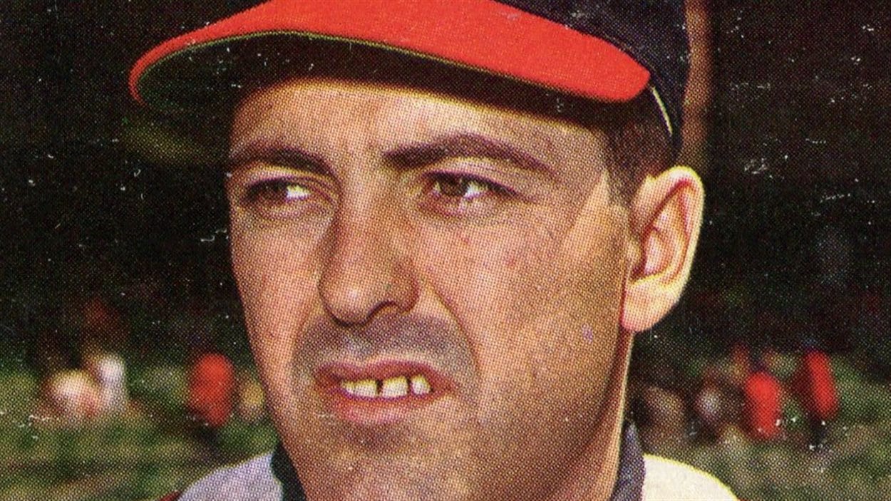 L'ancien lanceur québécois Ron Piché aura un stade à son nom à Verdun. L'ancien lanceur québécois Ron Piché aura un stade à son nom à Verdun.