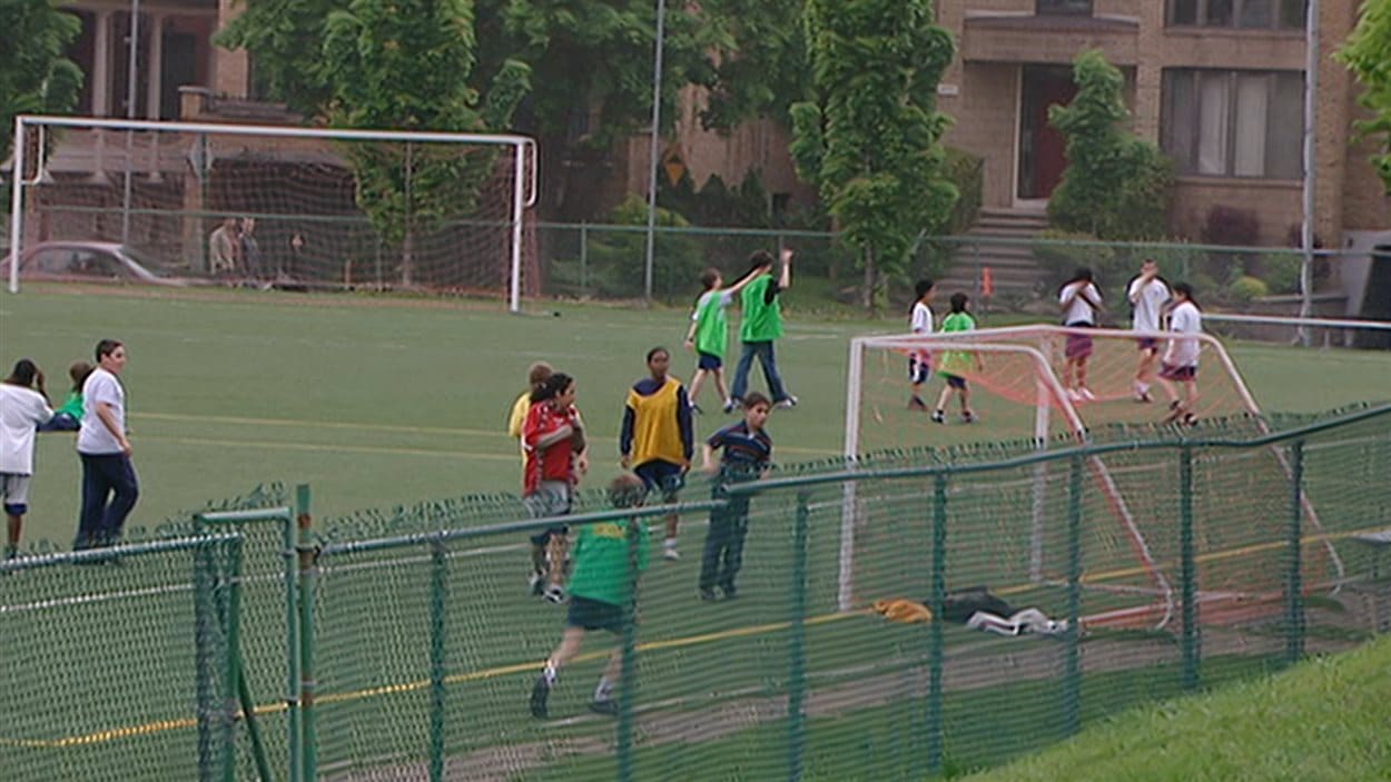 Jeunes joueurs de soccer Jeunes joueurs de soccer