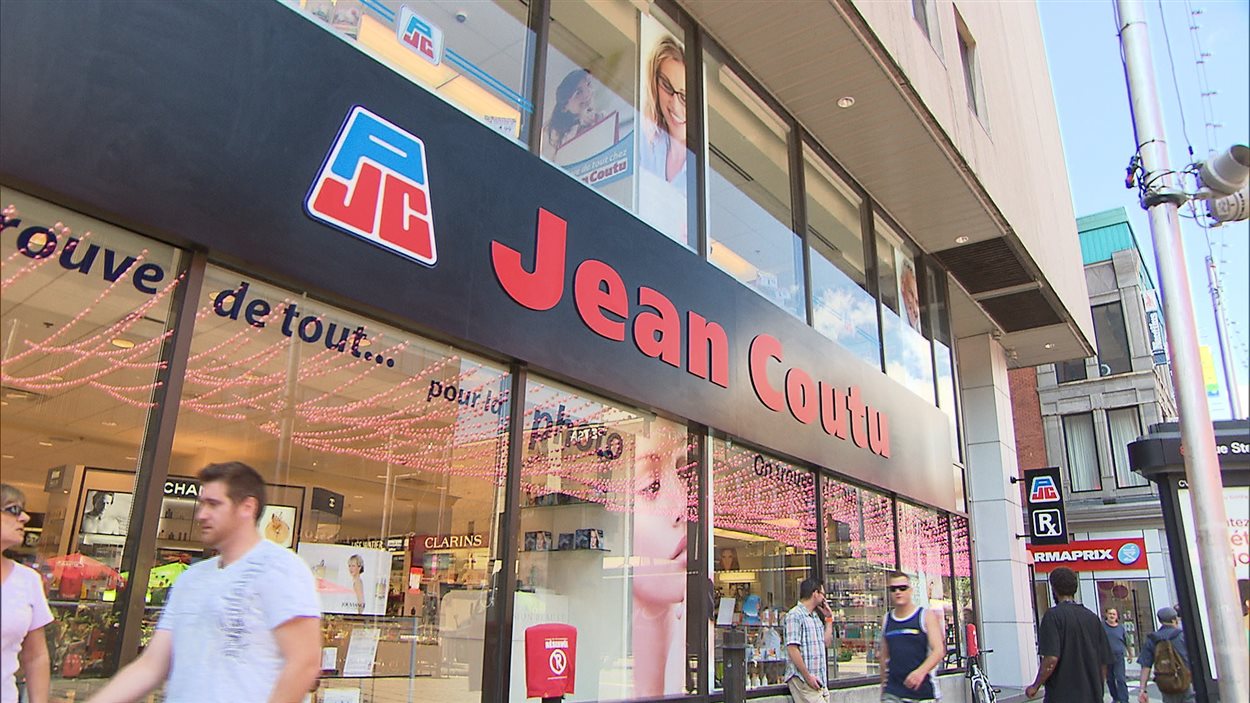 Jean Coutu versera 502 M$ à ses actionnaires  ICI.RadioCanada.ca