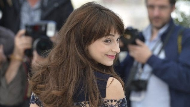 Sophie Desmarais sur le tapis rouge du Festival de Cannes. Sophie Desmarais sur le tapis rouge du Festival de Cannes.