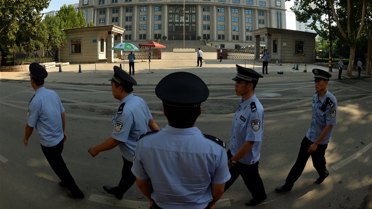 Policiers chinois Policiers chinois