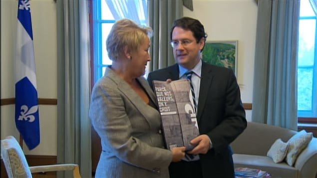 La première ministre Pauline Marois et son ministre responsable des Institutions démocratiques, Bernard Drainville La première ministre Pauline Marois et son ministre responsable des Institutions démocratiques, Bernard Drainville