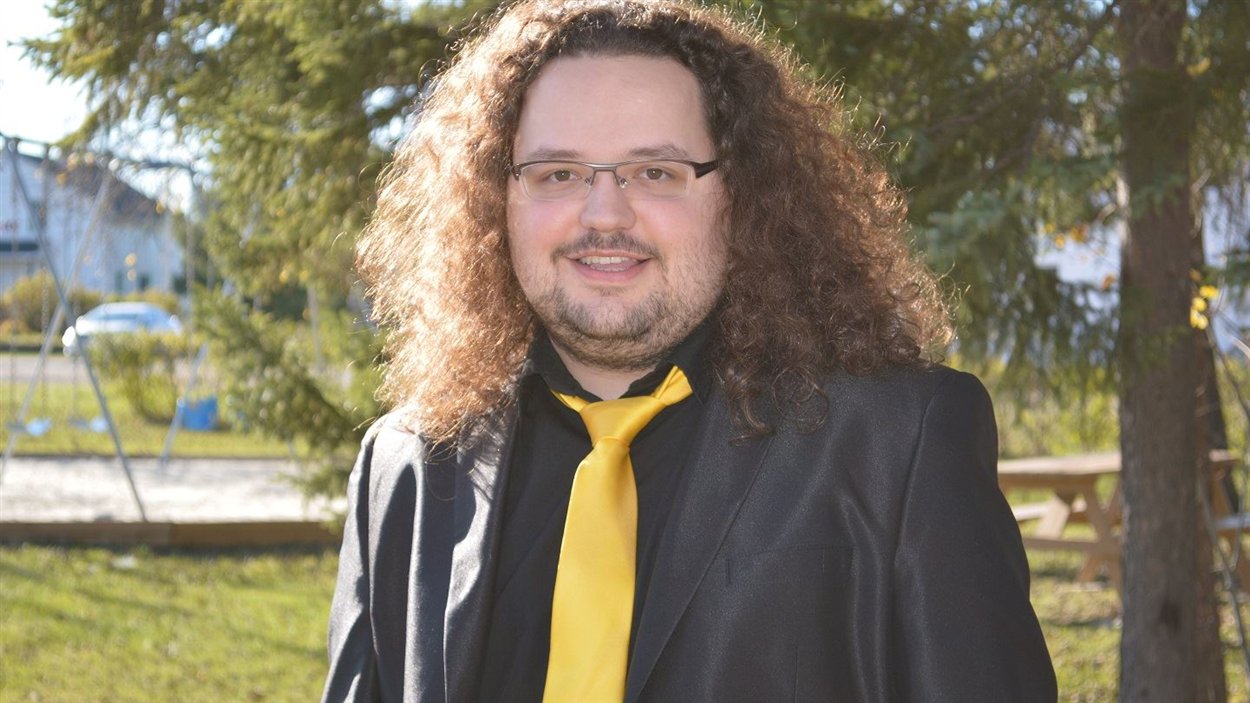 Alexandre D. Nickner, le maire le plus jeune au Québec Alexandre D. Nickner, le maire le plus jeune au Québec