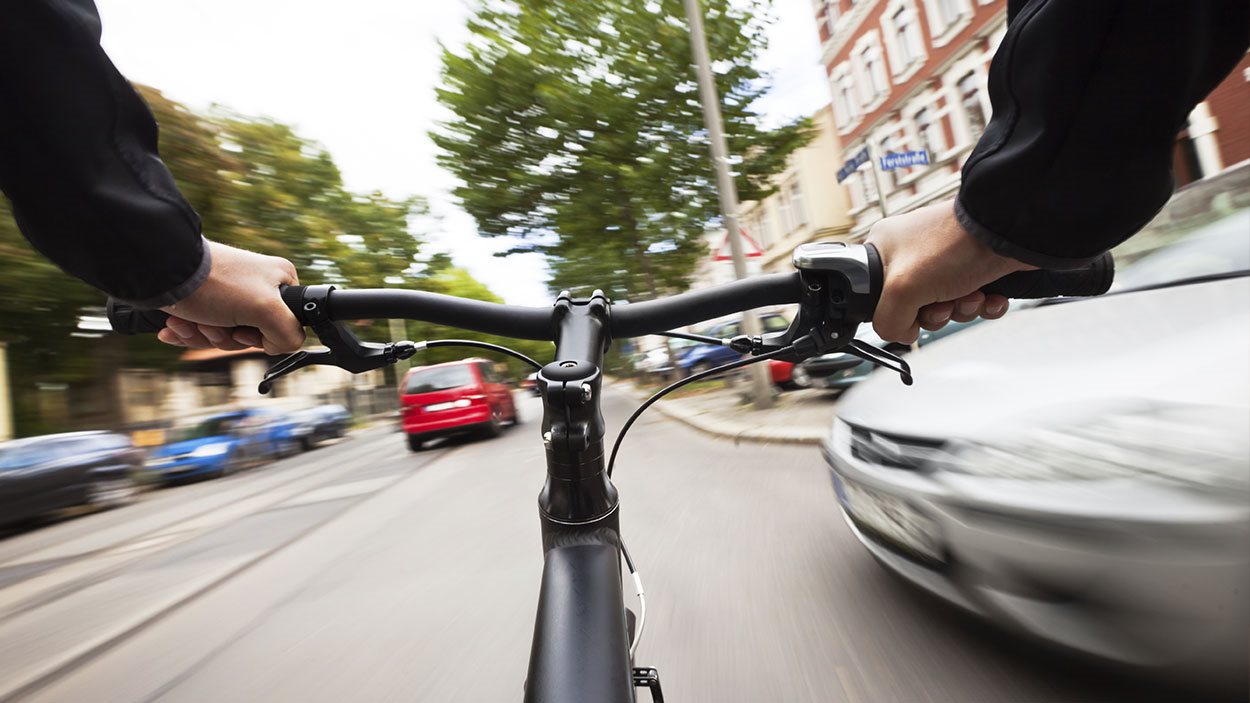 La cohabitation vélo-auto La cohabitation vélo-auto