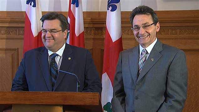 Le maire de Montréal, Denis Coderre, et le chef de l'opposition, Richard Bergeron, annocent le recouvrement de l'autoroute Ville-Marie. Le maire de Montréal, Denis Coderre, et le chef de l'opposition, Richard Bergeron, annocent le recouvrement de l'autoroute Ville-Marie.
