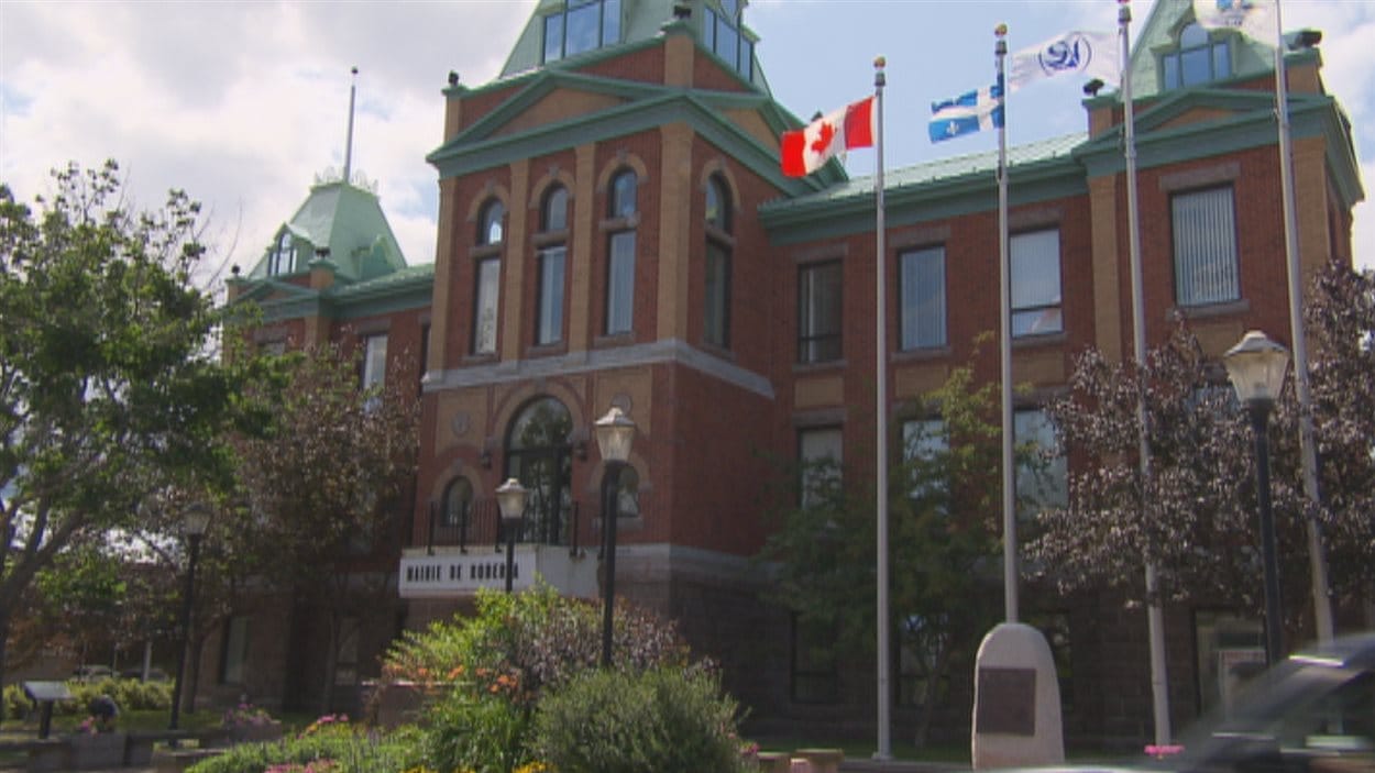 Trois Villes Du Lac Saint Jean Parmi Les Plus Pauvres Radio Canada Ca