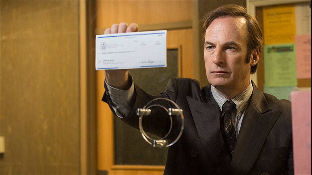 Une scène tirée de la série « Better call Saul », inspirée de « Breaking bad », avec Bob Odenkirk. Une scène tirée de la série « Better call Saul », inspirée de « Breaking bad », avec Bob Odenkirk.