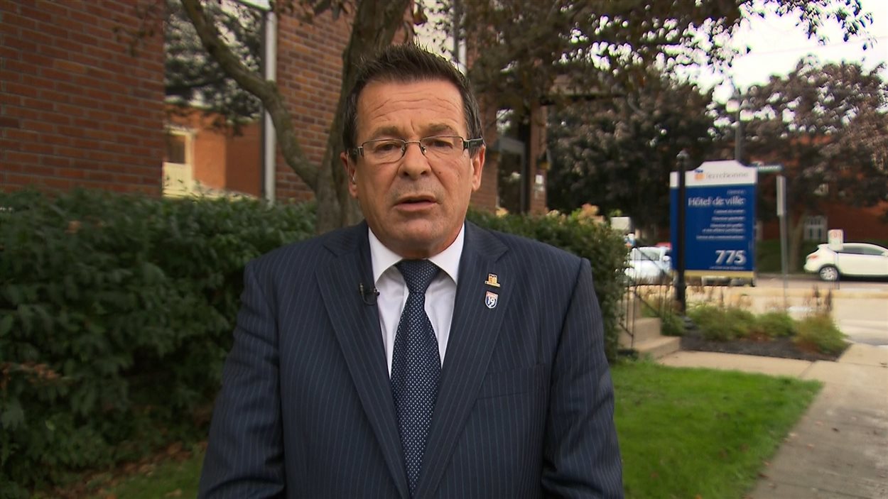 Le maire de Terrebonne, Jean-Marc Robitaille Le maire de Terrebonne, Jean-Marc Robitaille
