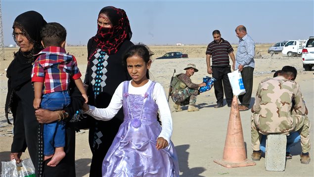 Le point de passage vers le Kurdistan au sud de Kirkouk Le point de passage vers le Kurdistan au sud de Kirkouk