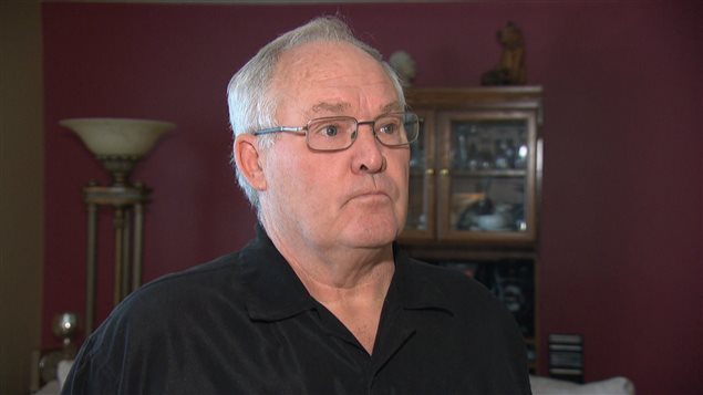 Donald St-Pierre, l'autre candidat à la mairie du Canton de Russell, a décidé de suspendre sa campagne électorale après la mort de son cousin, Jean-Paul St-Pierre. Donald St-Pierre, l'autre candidat à la mairie du Canton de Russell, a décidé de suspendre sa campagne électorale après la mort de son cousin, Jean-Paul St-Pierre.