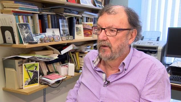 Len Findlay, prof. à l'U. de la Saskatchewan et porte-parole de l'ACPPU, veut que les Instituts Confucius soient expulsés des campus de la province. Len Findlay, prof. à l'U. de la Saskatchewan et porte-parole de l'ACPPU, veut que les Instituts Confucius soient expulsés des campus de la province.