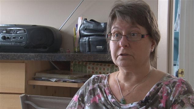 Jocelyne Breton du groupe Lévis refuse les compteurs intelligents Jocelyne Breton du groupe Lévis refuse les compteurs intelligents