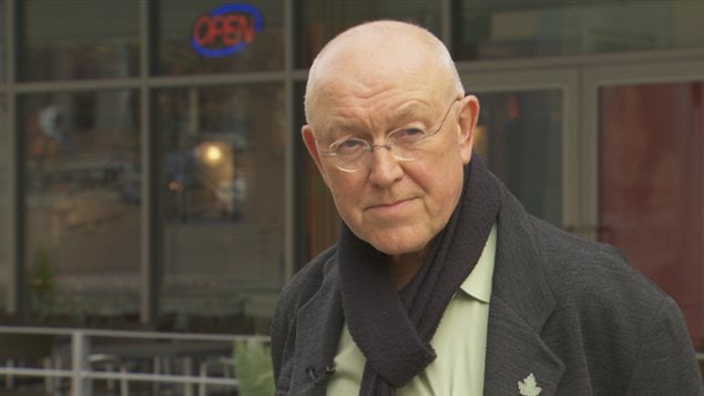 Michel de Spot, PDG d'EcoSmart, est un des instigateurs du projet de centrale solaire à Kimberley dans le Kootenay. Michel de Spot, PDG d'EcoSmart, est un des instigateurs du projet de centrale solaire à Kimberley dans le Kootenay.