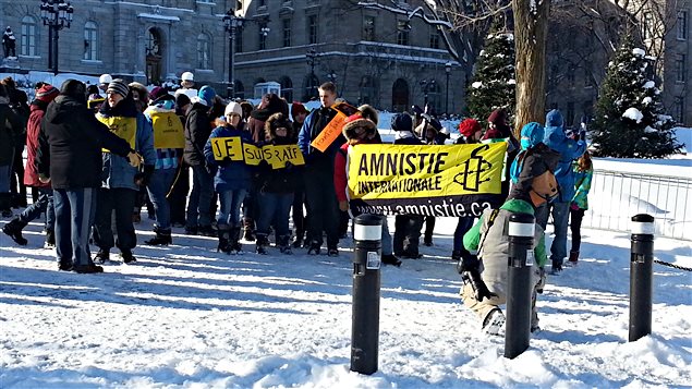 Une manifestation pour la libération de Raif Badawi à Québec, vendredi matin. Une manifestation pour la libération de Raif Badawi à Québec, vendredi matin.