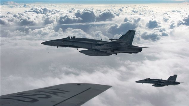 Six CF-18 canadiens ont effectué 230 sorties pour le compte de la coalition internationale, selon le ministère de la Défense. Six CF-18 canadiens ont effectué 230 sorties pour le compte de la coalition internationale, selon le ministère de la Défense.