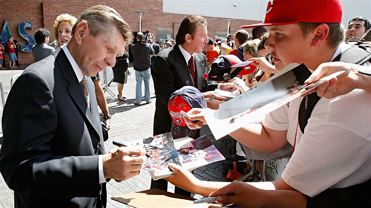Stan Mikita Stan Mikita