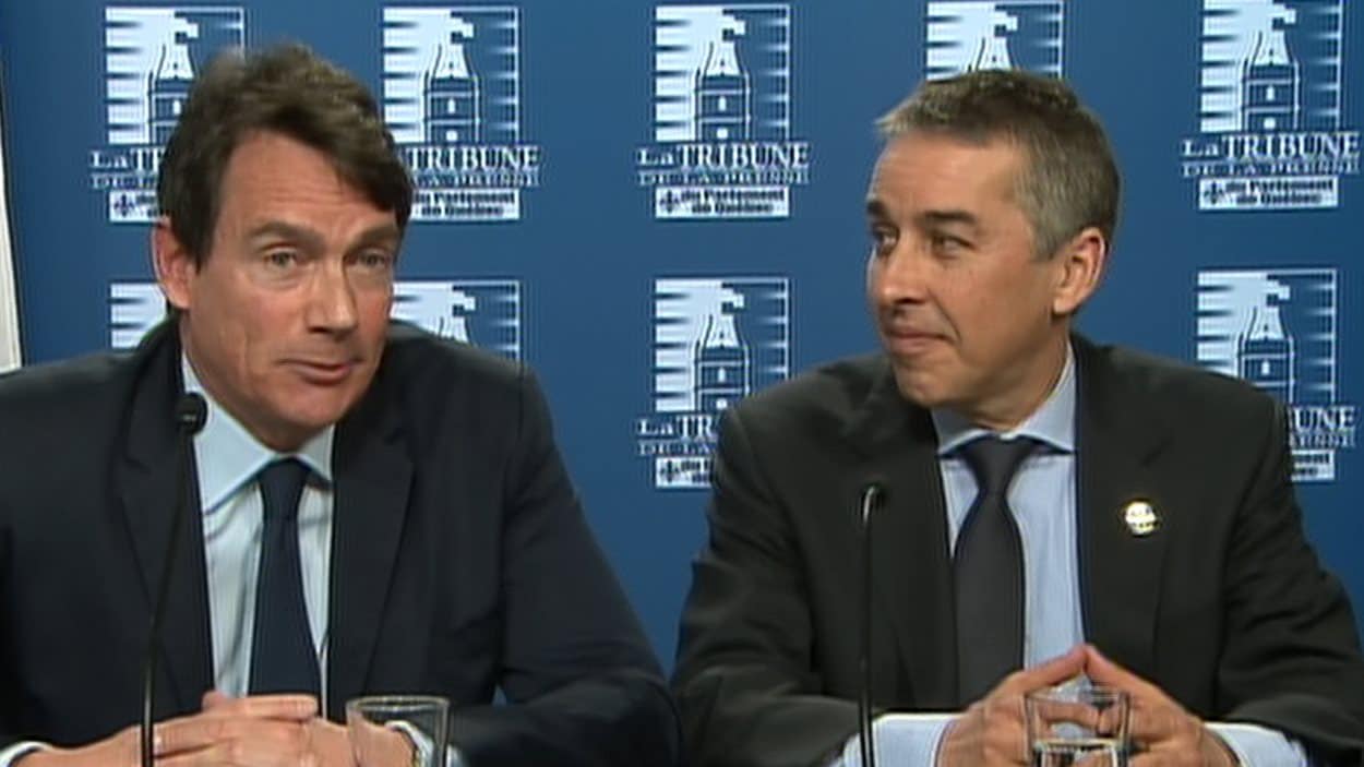 Nicolas Marceau, à droite, en compagnie de Pierre Karl Péladeau Nicolas Marceau, à droite, en compagnie de Pierre Karl Péladeau