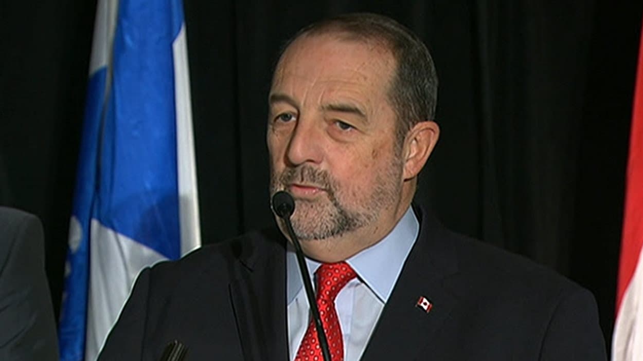 Le lieutenant politique de Stephen Harper au Québec, Denis Lebel Le lieutenant politique de Stephen Harper au Québec, Denis Lebel