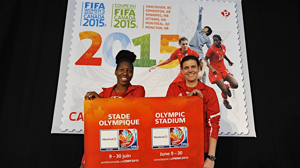 Christine Sinclair et Kadeisha Buchanale timbre de Postes Canada Christine Sinclair et Kadeisha Buchanale timbre de Postes Canada