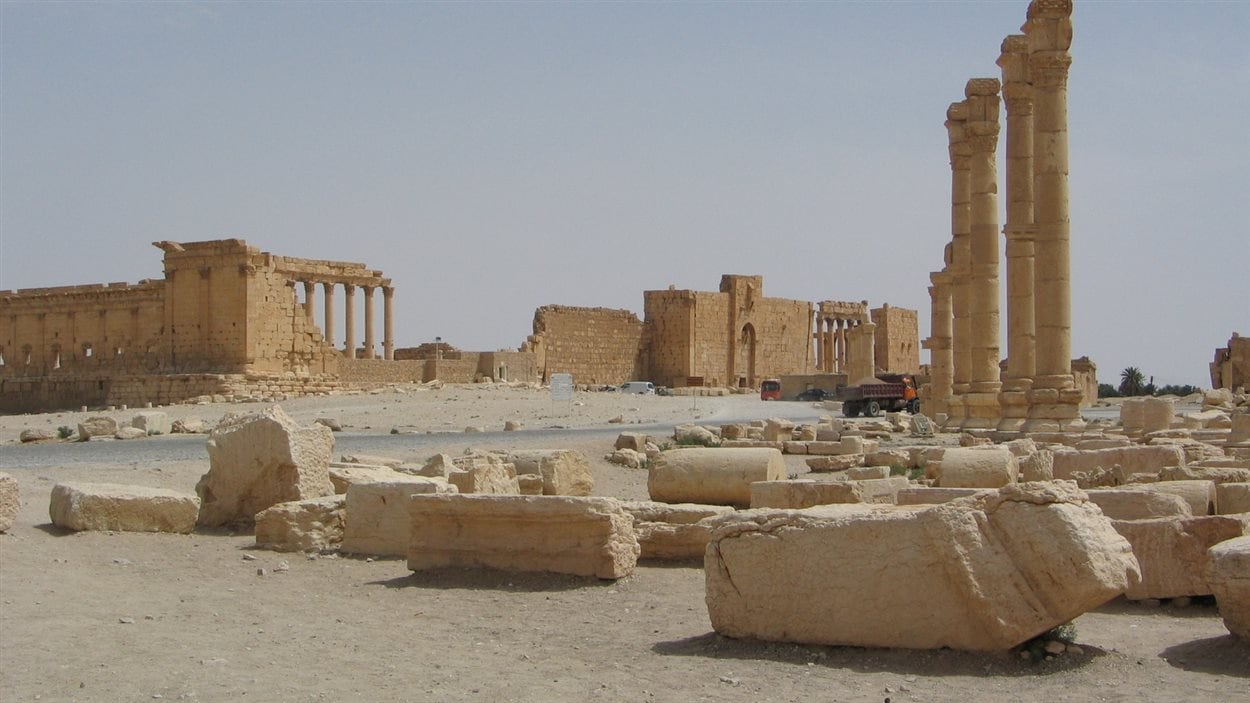 L'extérieur du temple de Bel, à Palmyre en Syrie L'extérieur du temple de Bel, à Palmyre en Syrie
