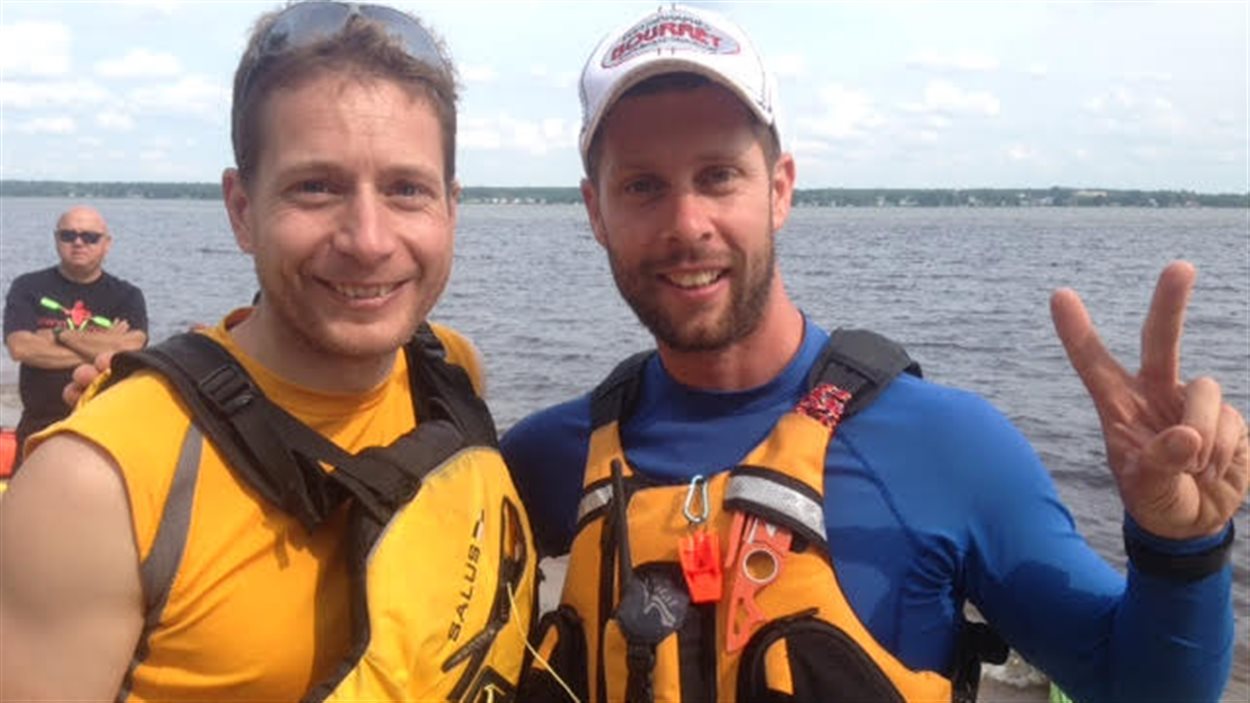 Frédéric Dion et Styves St-Pierre, à l'ile Saint-Quentin, à Trois-Rivières Frédéric Dion et Styves St-Pierre, à l'ile Saint-Quentin, à Trois-Rivières
