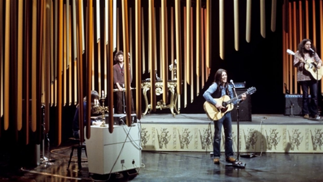 Le groupe Harmonium à la télévision de Radio-Canada en 1975. Le groupe Harmonium à la télévision de Radio-Canada en 1975.