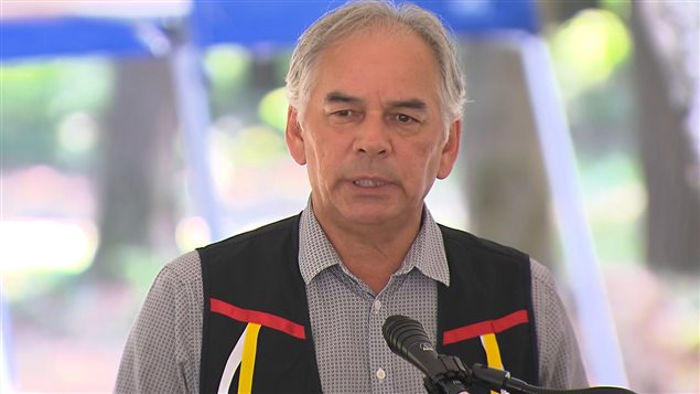 Le chef de l'Assemblée des Premières Nations pour le Québec et le Labrador, Ghislain Picard, lors des cérémonies à Oka. Le chef de l'Assemblée des Premières Nations pour le Québec et le Labrador, Ghislain Picard, lors des cérémonies à Oka.