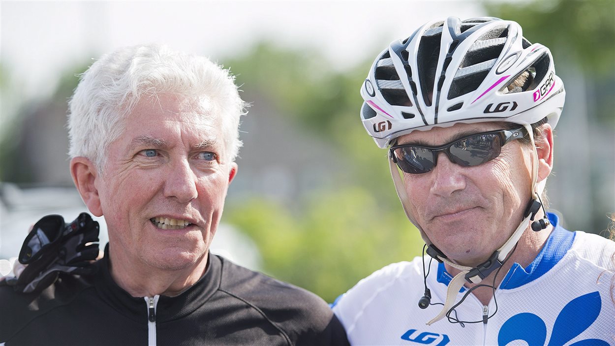 Gilles Duceppe et Pierre Karl Péladeau pédalent ensemble en vue des élections fédérales. Gilles Duceppe et Pierre Karl Péladeau pédalent ensemble en vue des élections fédérales.