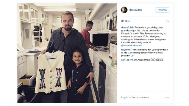 Leonardo DiCaprio et Isaiah Tootoosis sur le tournage de « The Revenant ». Leonardo DiCaprio et Isaiah Tootoosis sur le tournage de « The Revenant ».