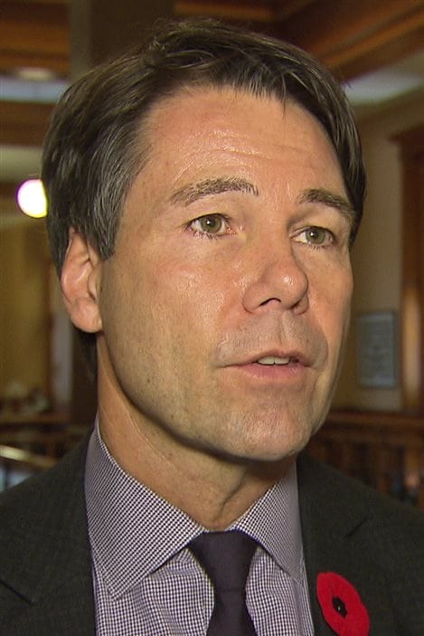 Le ministre Hoskins Le ministre Hoskins