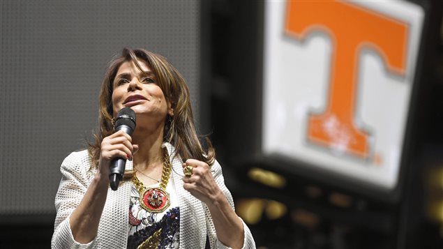 La chanteuse Paula Abdul. La chanteuse Paula Abdul.