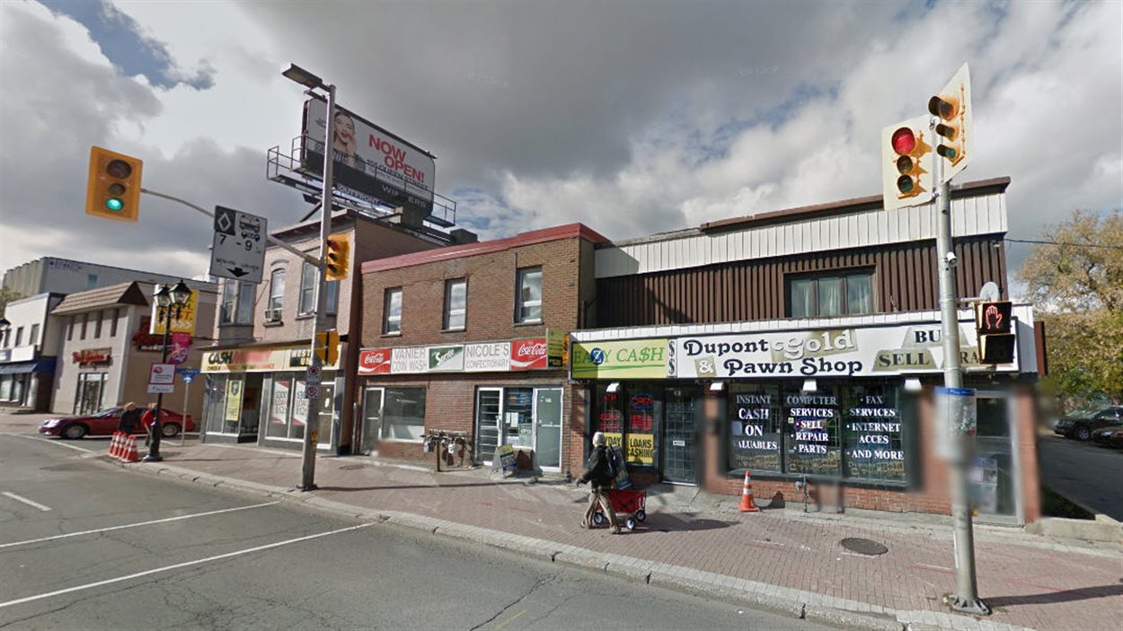 Les sociétés de prêts sur salaire dans la mire de l’Ontario ICI.Radio