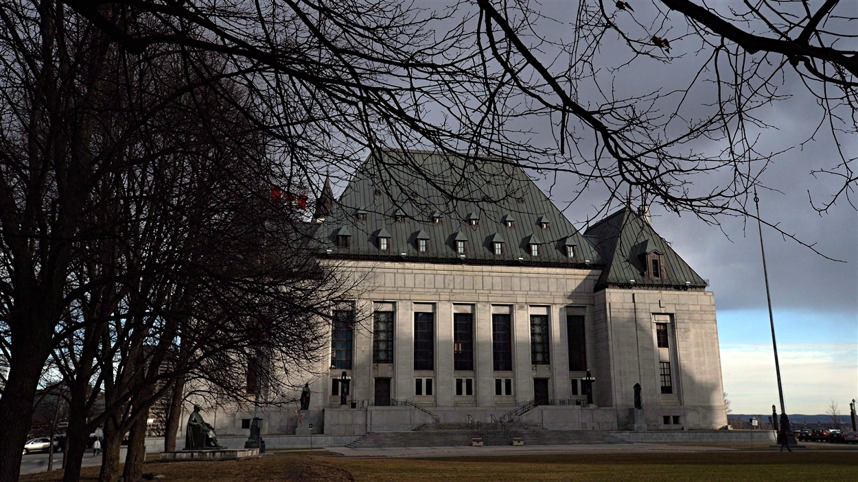 La Cour suprême du Canada à Ottawa. La Cour suprême du Canada à Ottawa.