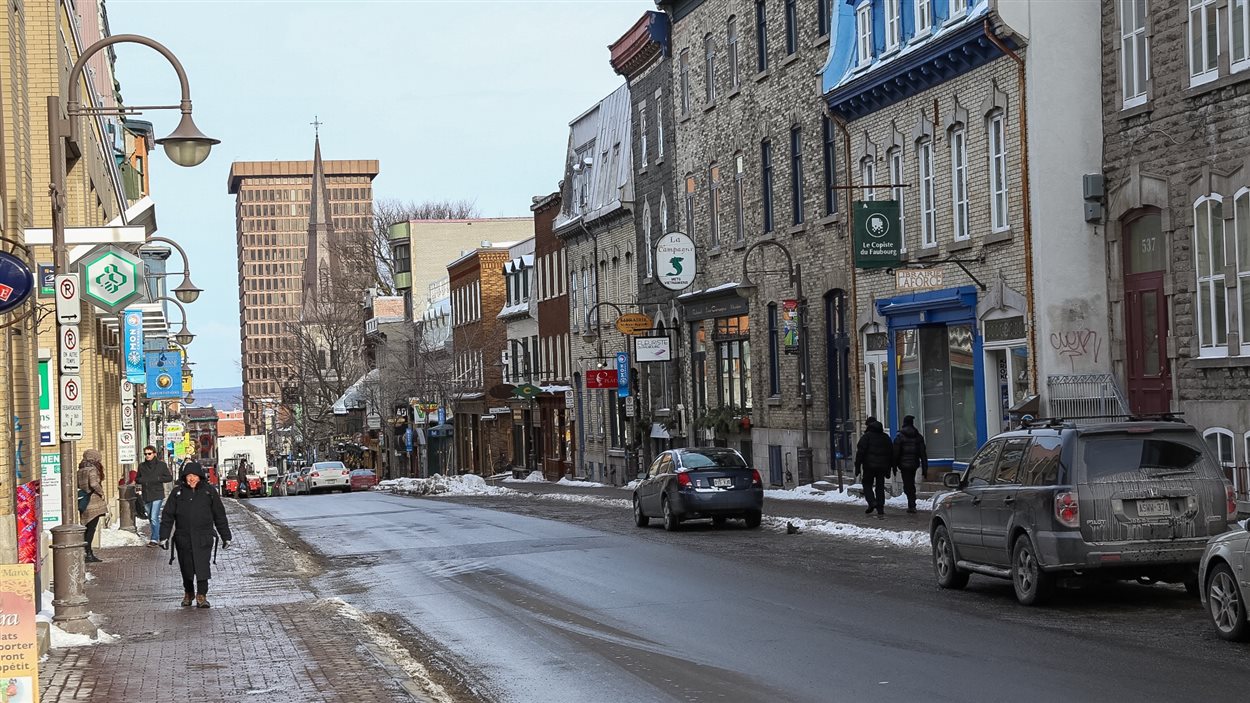La rue Saint-Jean, quartier Saint-Jean-Baptiste La rue Saint-Jean, quartier Saint-Jean-Baptiste